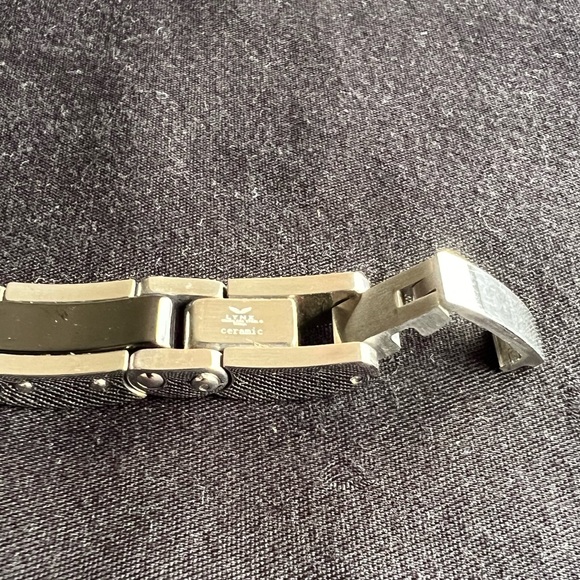 LYNX Stainless Steel & Ceramic Bracelet - Picture 3 of 6